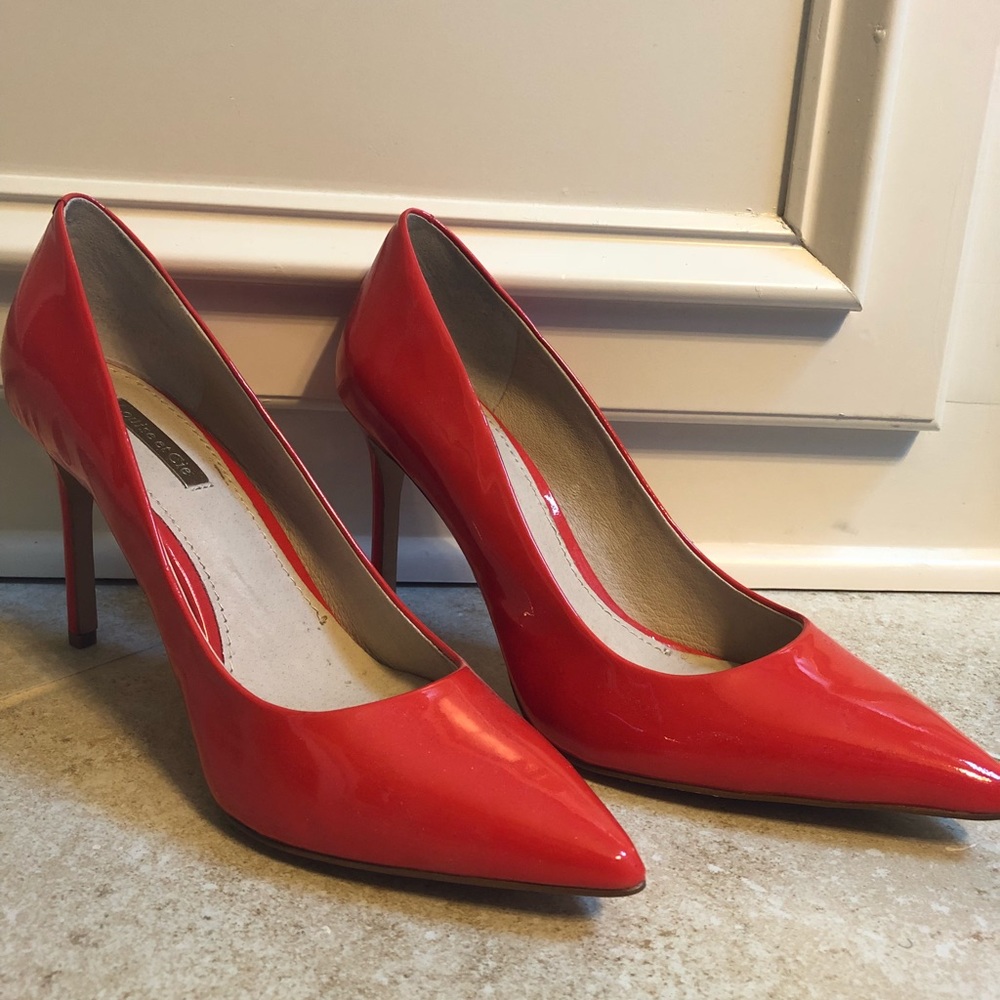 Pumps - Picture 5 of 5